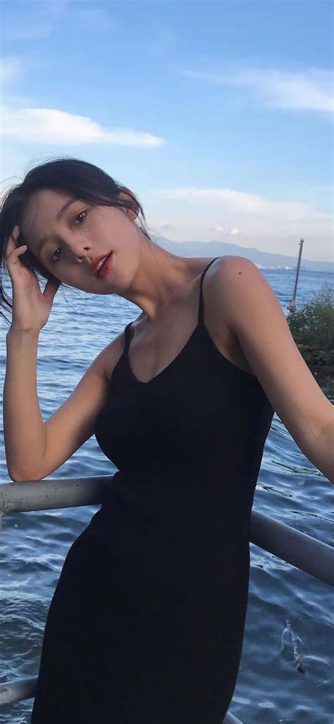 队报：因恩西索的伤病隐患，斯特拉斯堡支付的转会费不到1000万欧